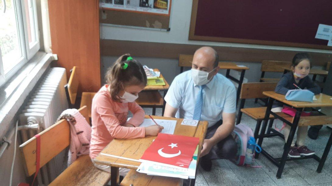 İlçe Milli Eğitim Müdürümüz Samim AKSOY Fevziye İlk ve Ortaokulu'nu Ziyaret Etti.